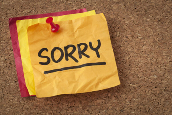 اذاعة مدرسية عن الاعتذار